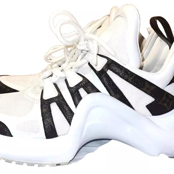 ** Louis Vuitton** LV Archlight Monogram Sneakers** 40 with Authentication - Picture 1 of 16